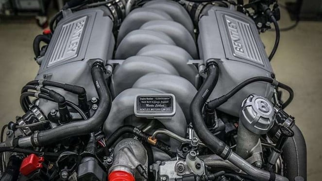 Mesin mobil Bentley yang sudah ada dari 61 tahun lalu.