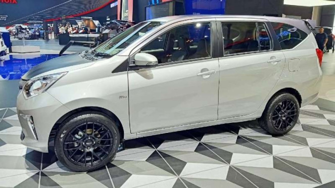 Mobil Toyota Calya