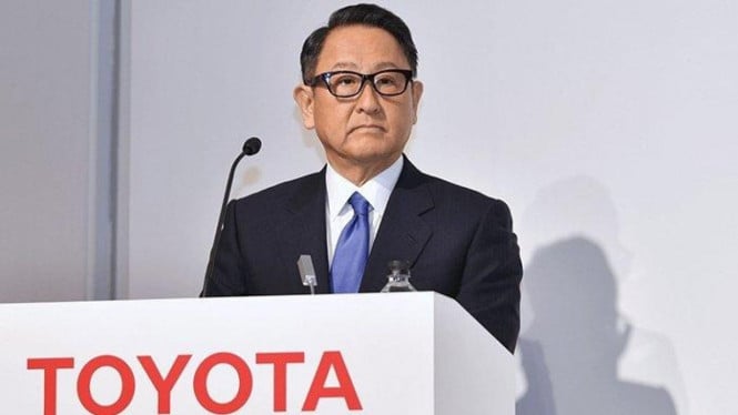 Akio Toyoda Menilai Mobil Listrik Lebih Kotor dari Mobil Hybrid dan Berdampak Buruk