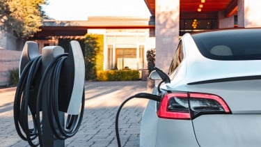 Terpopuler: Mobil Listrik Dijauhi di Amerika, Viral Perbaiki Karat Pakai Mie Instan