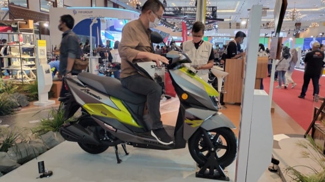 Suzuki Avenis 125 