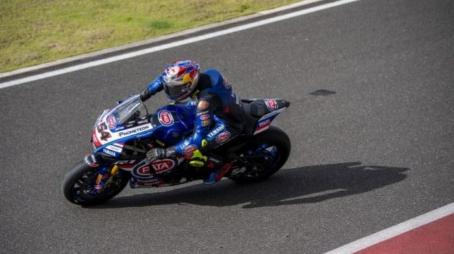 Pebalap Pata Yamaha Prometeon WorldSBK Toprak Razgatlioglu