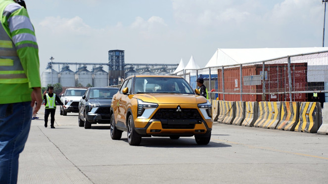 Ekspor Mitsubishi Xforce buatan Indonesia