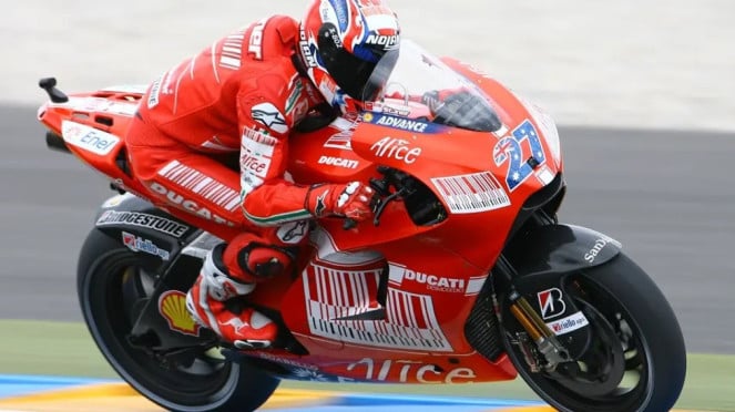 Motor Ducati Desmosedici GP7 milik Casey Stoner tahun 2007
