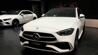 Mau Beli Mercedes-Benz? Ini Panduan Lengkap Harga Terbaru Oktober 2025!