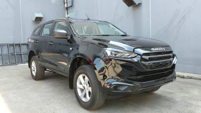 Terpopuler: Isuzu MU-X Baru hingga Inovasi Pengisian Cepat Mobil Listrik