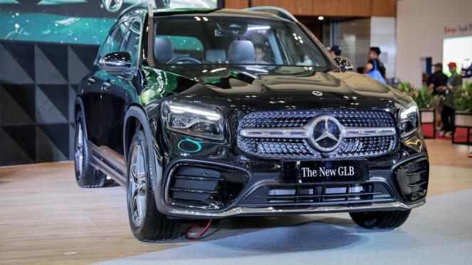 Peluncuran Mercedes-Benz The New 200 AMG Line