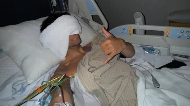 Jorge Martin di Rumah Sakit Hamad, Doha setelah kecelakaan di MotoGP Qatar