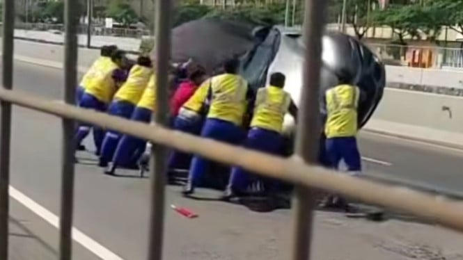 Terpopuler: Ferrari Purosangue hingga Suzuki Paling Laris