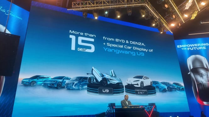 BYD Bawa Mobil yang Bikin Youtuber IShowSpeed 'Ketakutan' di GIIAS 2025