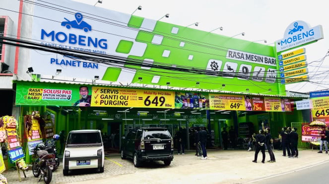 Pembukaan outlet baru bengkel Mobeng di Duren Sawit, Jakarta Timur