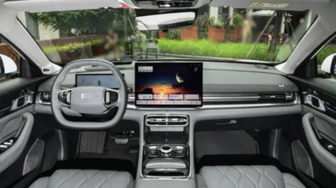 Interior Geely Galaxy A7 EM-i