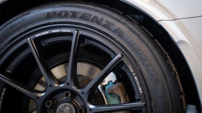 Cara Memperpanjang Umur Ban Mobil saat Dipakai Liburan