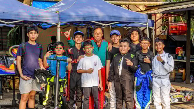 Gokart Avenue Academy Road to Pro Driver.