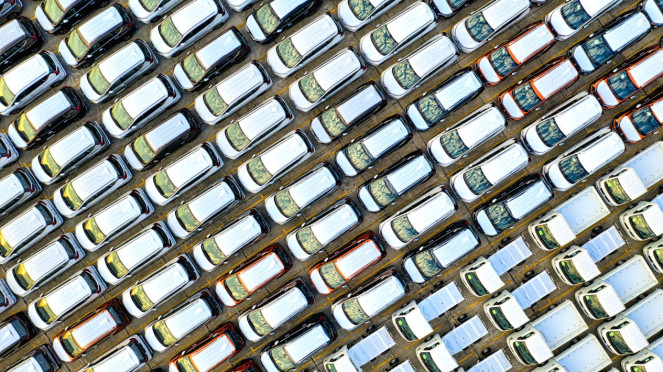 Ilustrasi mobil putih