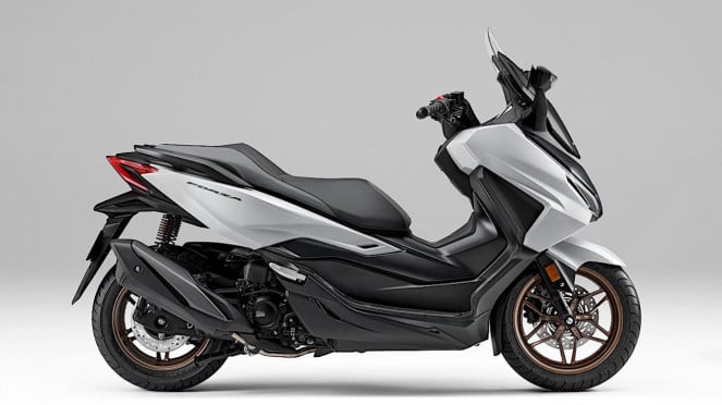 Honda Forza 250 edisi 2025