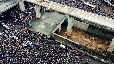 Mulai Tahun Depan Motor Bensin Dilarang Masuk Pusat Kota