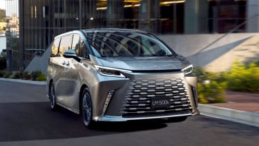 Lexus LM500h Baru Lebih Senyap dan Nyaman, Segini Harganya