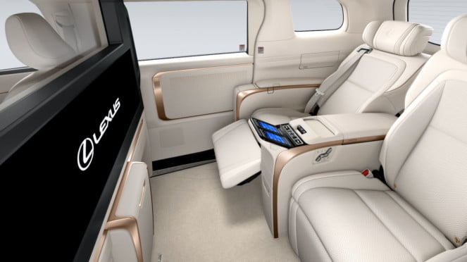 Interior Lexus LM500h