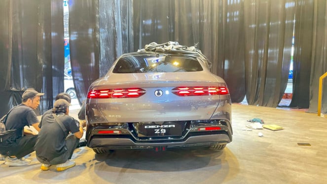 Denza Z9 di GIIAS 2025