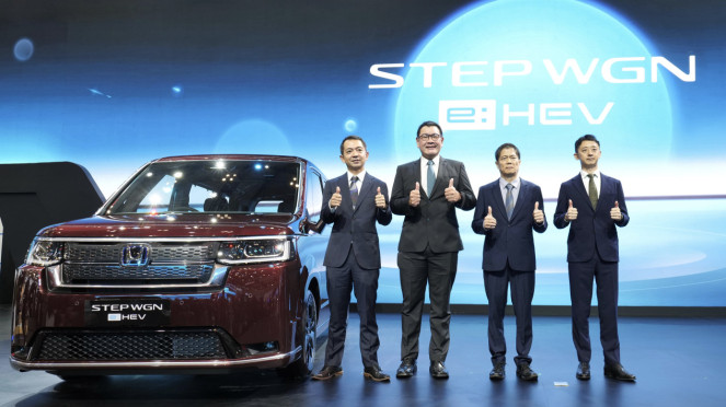 Honda STEP WGN e:HEV