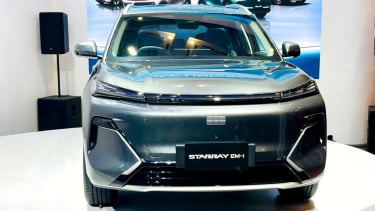 Meluncur Tahun Ini, Mobil PHEV Geely Sudah Bisa Dipesan