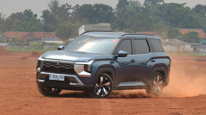 Mitsubishi Destinator