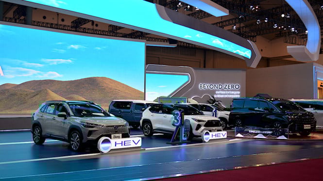 Booth Toyota di GIIAS 2025