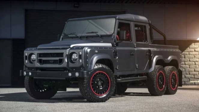 Chelsea Truck Company Flying Huntsman 6×6