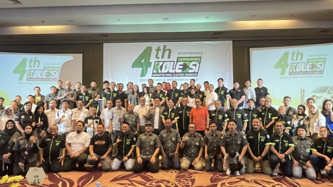 Perayaan HUT Koleksi ke-4