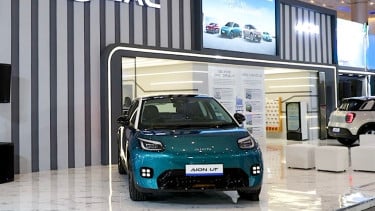 Diperkenalkan di Surabaya, Berapa Harga Aion UT?