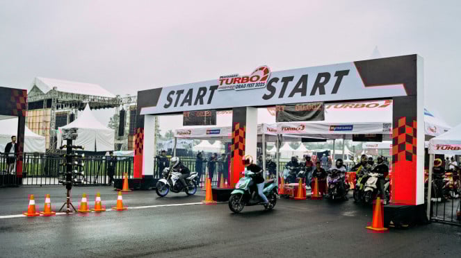 Ajang balap Pertamax Turbo Drag Fest