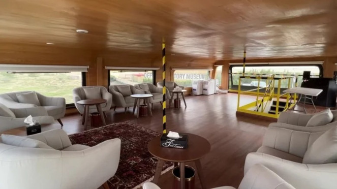 Interior Mobil Terbesar di Dunia Ini Punya Apartemen Mewah