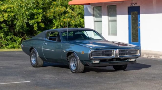 1971 Dodge Charger Super Bee HEMI