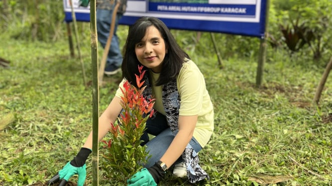 Penanaman pohon oleh Astrapay