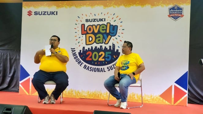 4W Deputy Managing Director PT SIS, Dony Ismi Saputra (kiri)