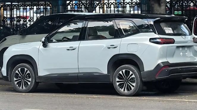 Wuling Starlight 560