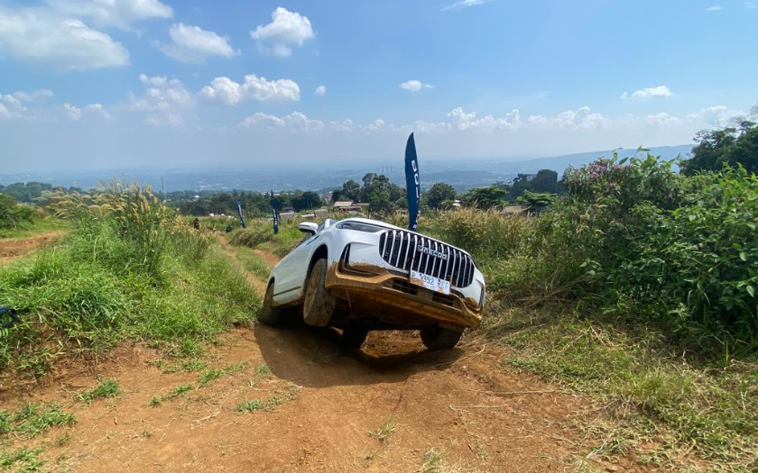 Uji Ketangguhan Jaecoo J8 AWD di Trek Off-road, Efortless Tanpa Batas, Pelototi Foto-foto Ekstremnya!a!