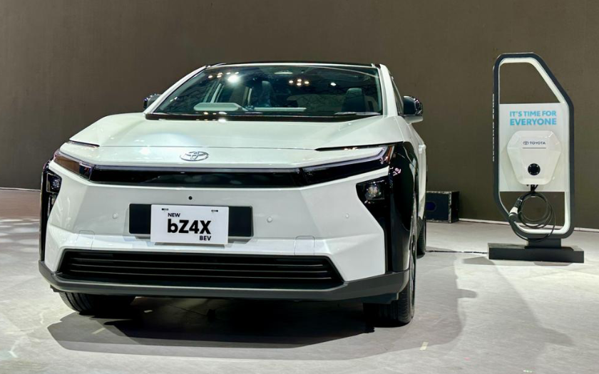 Toyota bZ4X Resmi Dirakit Lokal, Harganya Siap Gebrak Pasar Indonesia