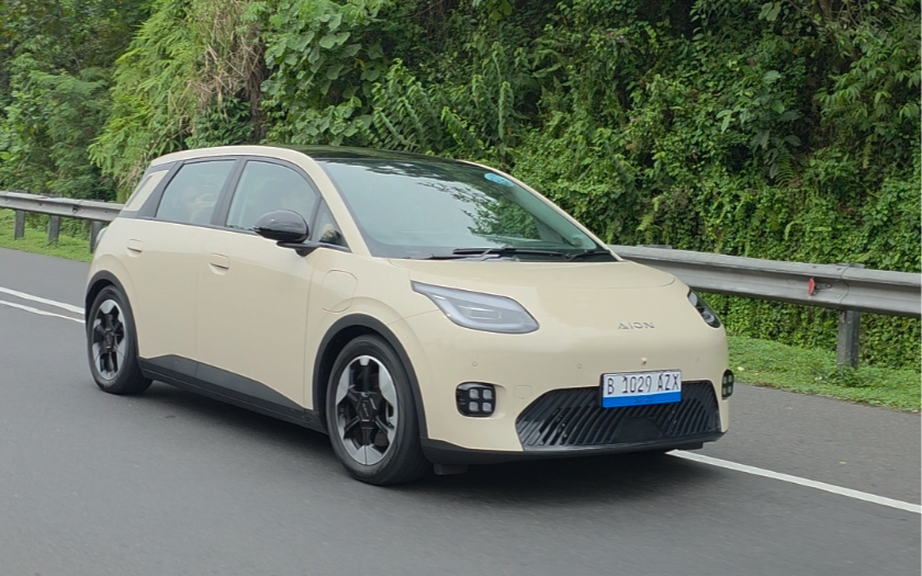 Banderol Mulai Rp 325 Juta, Begini Rasa Berkendara City Car Listrik Aion UT