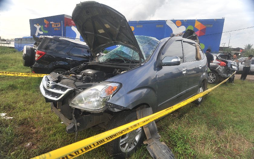 Cara Cek Mobil Bekas Tabrakan dari Bengkel Resmi, Perhatikan Bagian Penting Ini!