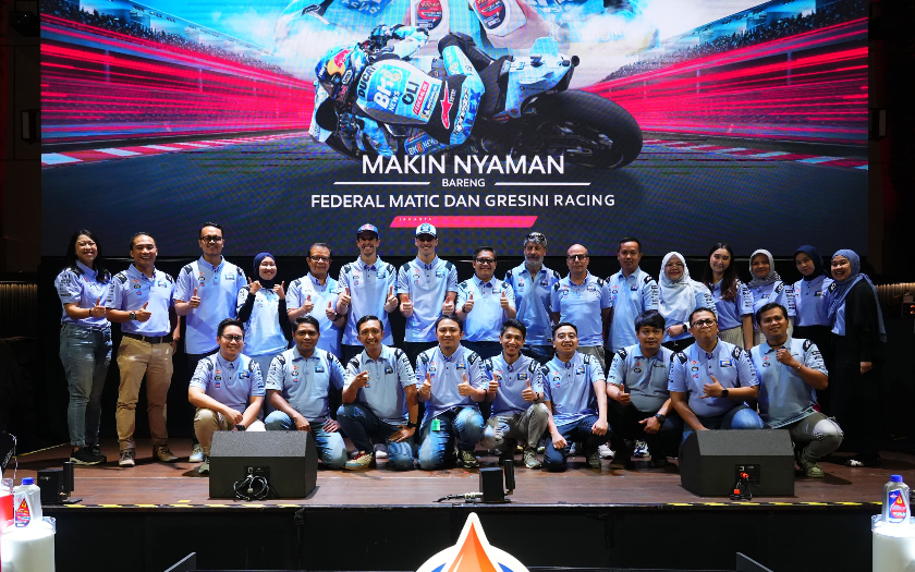 Ketemu Langsung Pembalap MotoGP, Konsumen Federal Oil Dapat Kejutan