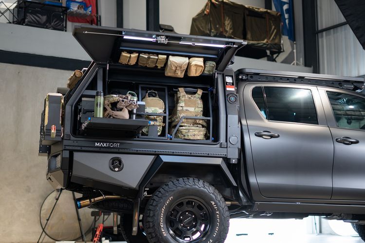 Tactical vehicle, kendaraan taktis, tactical vehicle, Maxfort, Hilux, toyota hilux, Kendaraan taktis, maxfort, Maxfort Ubah Toyota Hilux Jadi Kendaraan Taktis