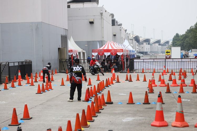 ice bsd city, Shuttle Bus Gratis, IMOS 2025, test ride sepeda motor, Habiskan Akhir Pekan ke IMOS 2025, Manfaatkan Shuttle Gratis