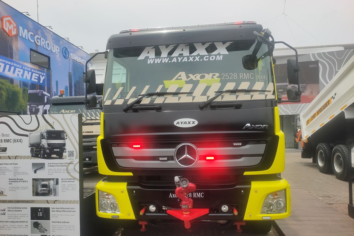 Spesifikasi Truk Pemadam Kebakaran Buatan Karoseri Ayaxx