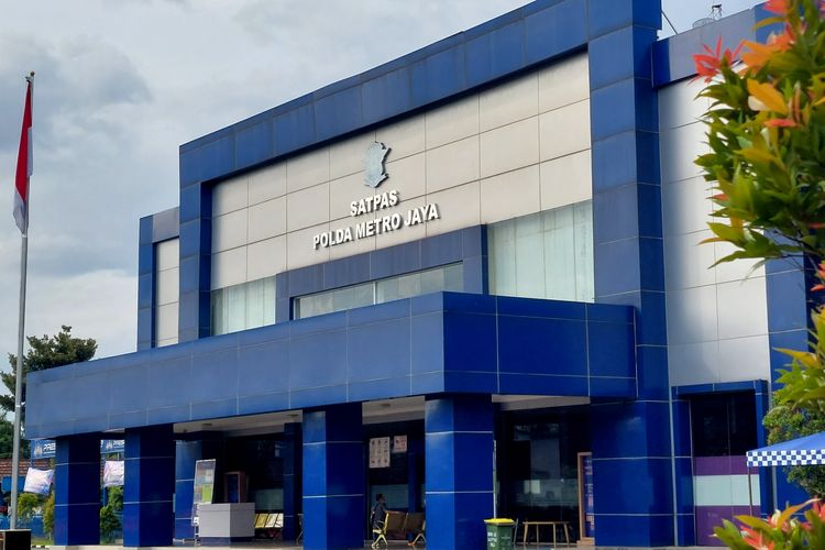 SIM Jakarta, Korlantas, Satpas SIM, SIM Nasional Presisi, sim jakarta, sim jakarta viral, Korlantas Tegaskan SIM Daerah Bisa Dipakai di Jakarta