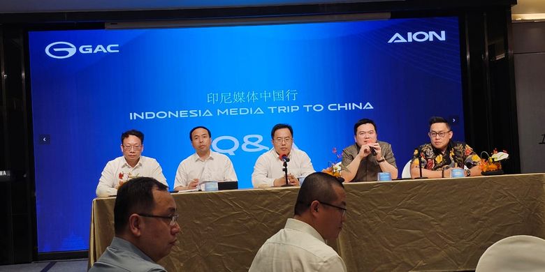 industri otomotif, Auto Shanghai 2025, pameran otomotif, biaya perawatan, Hyundai Creta facelift, Industri Otomotif, Industri otomotif, Francesco Bagnaia, Marc Marquez, Pameran Otomotif, Indomobil Group, TKDN, Biaya Perawatan, Hyundai Creta Facelift, francesco bagnaia, Populer Otomotif, indomobil group, artikel terpopuler, [POPULER OTOMOTIF] Industri Otomotif Masuk Zona Resesi | Serba-serbi Auto Shanghai 2025 | Biaya Perawatan Hyundai Creta Facelift