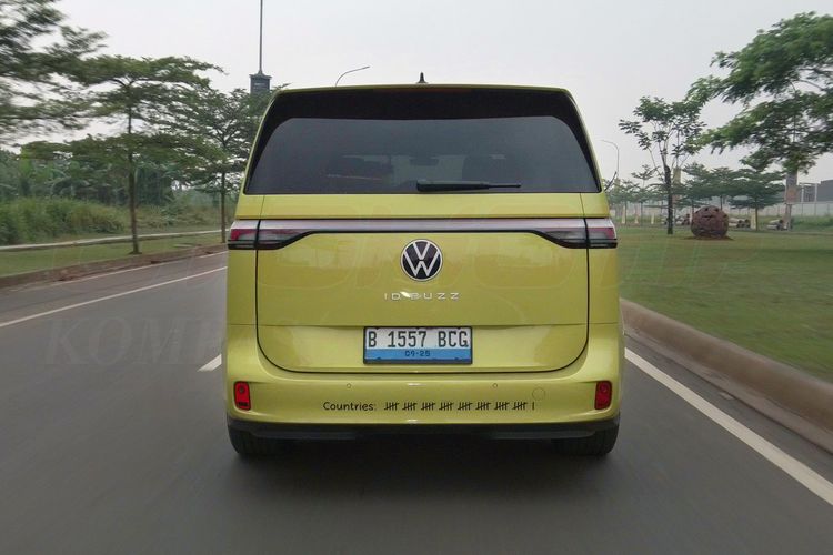 biaya kepemilikan, insentif pemerintah, mobil listrik, Volkswagen ID.Buzz, Hitung-hitungan Biaya Kepemilikan VW ID.Buzz Selama 5 Tahun