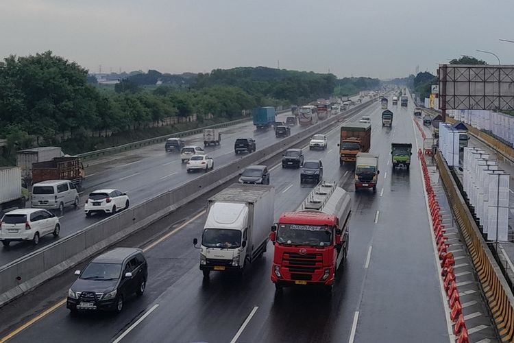 mudik, tips berkendara, kendaraan bermotor, tips otomotif, mudik Lebaran 2025, Mudik Lebaran 2025, Catat Nomor Penting Selama Perjalanan