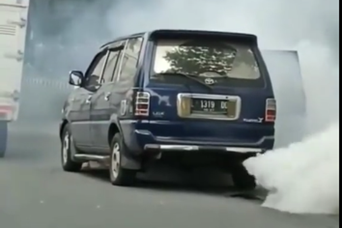 Cara Menghentikan Diesel Runaway Akibat Mengisi Oli Terlalu Banyak